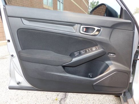 Used 2022 Honda Civic Sport image 27