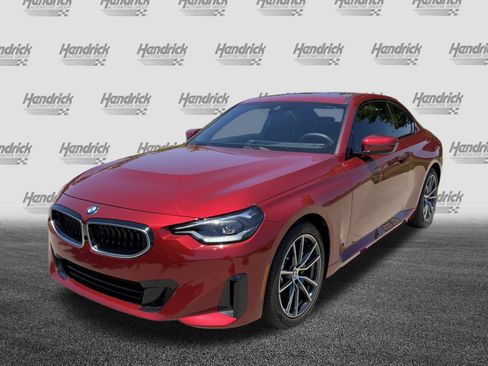Certified 2025 BMW 230i xDrive Coupe w/ Convenience Package AWD/4WD image 7