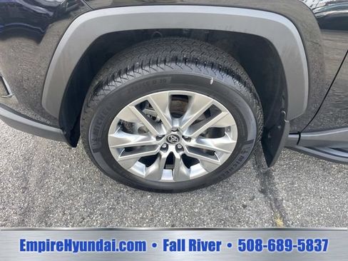 Used 2025 Toyota RAV4 XLE Premium w/ Weather Package AWD/4WD image 13