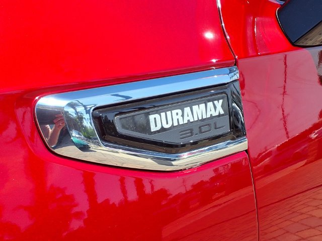 Used 2022 GMC Yukon XL SLE AWD/4WD image 9