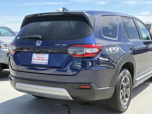 Used 2023 Honda Pilot EX-L image 4