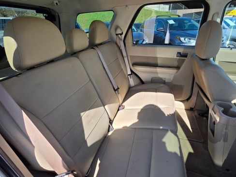 Used 2010 Ford Escape XLT FWD image 33