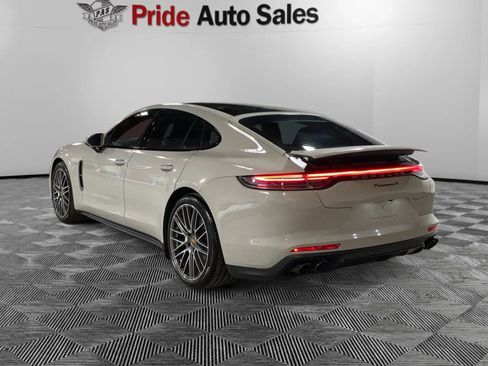 Used 2023 Porsche Panamera 4 Platinum Edition w/ Assistance Package AWD/4WD image 2