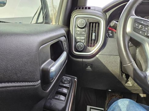 Used 2022 Chevrolet Silverado 1500 RST w/ Z71 Off-Road Package image 15