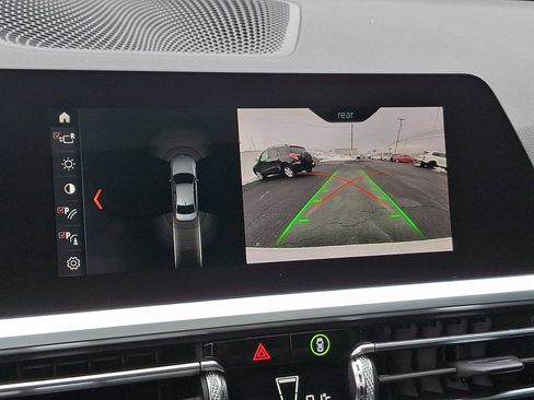 Used 2020 BMW 330i xDrive Sedan w/ Convenience Package image 20