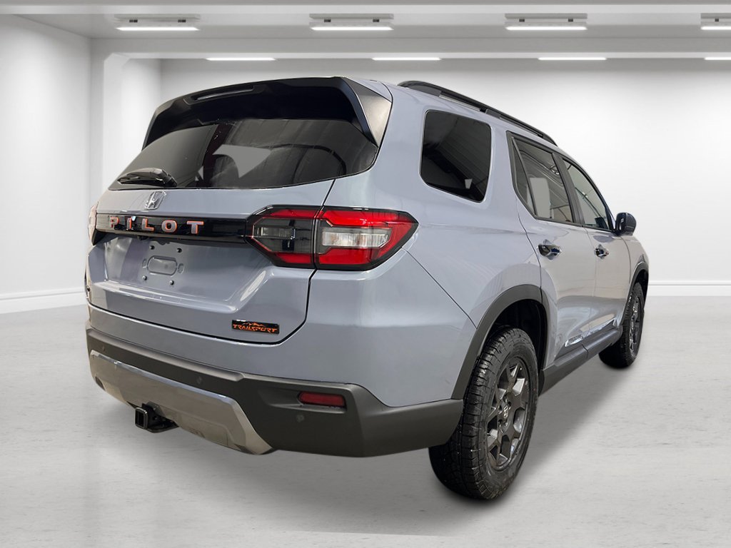 New 2026 Honda Pilot TrailSport image 8