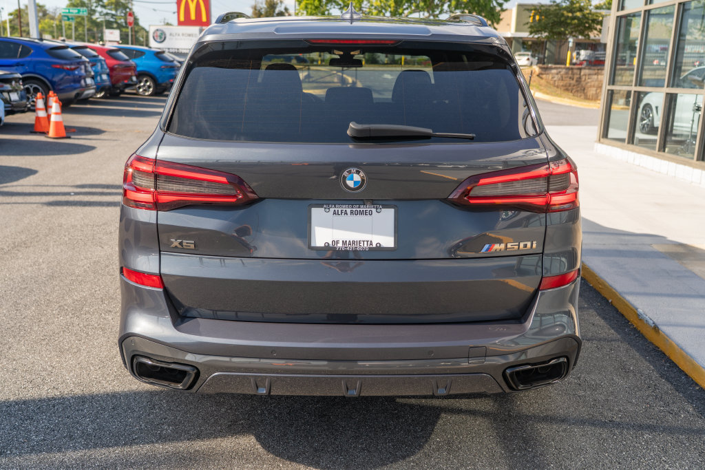 Used 2022 BMW X5 M50i w/ Premium Package AWD/4WD image 5