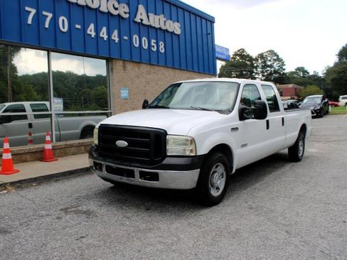 Used 2006 Ford F250 Lariat image 3