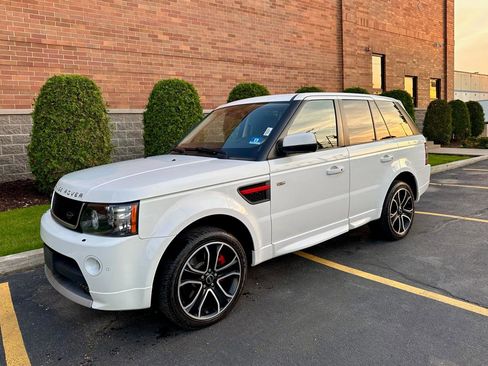 Used 2013 Land Rover Range Rover Sport GT Limited Edition AWD/4WD image 4