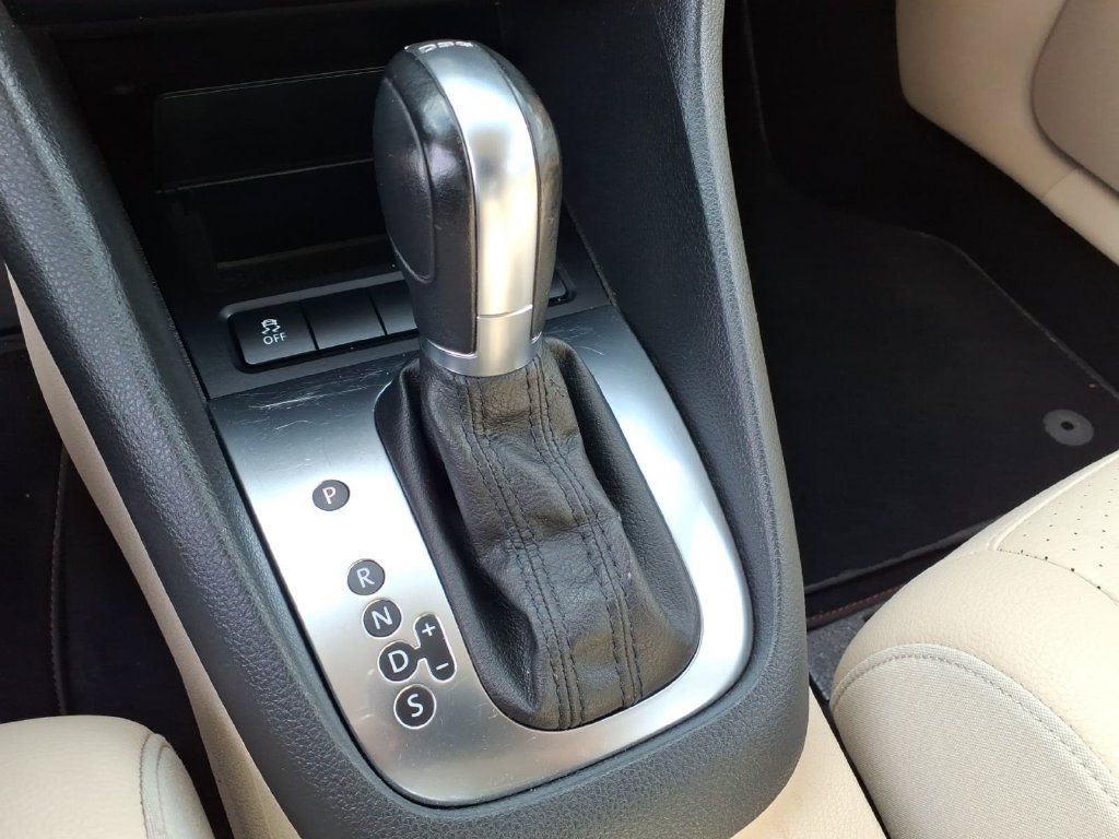 Used 2013 Volkswagen Jetta TDI FWD image 7