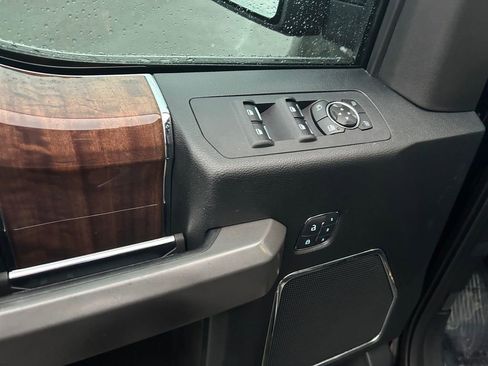 Used 2016 Ford F150 Platinum w/ FX4 Off-Road Package image 23