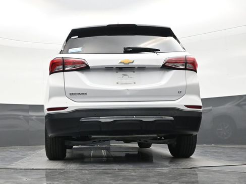 Used 2024 Chevrolet Equinox LT FWD image 23