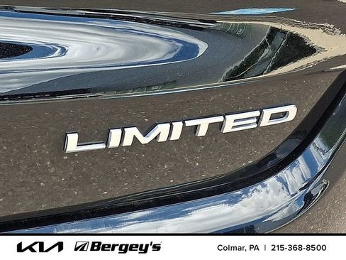 Used 2023 Jeep Compass Limited AWD/4WD image 35