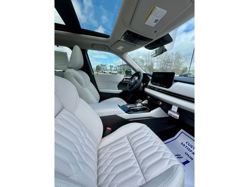 New 2026 Mitsubishi Outlander SEL AWD/4WD image 9