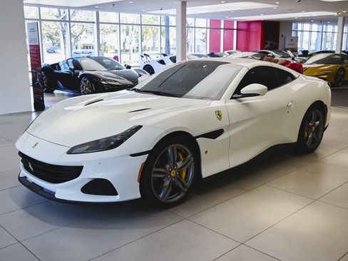 Used 2023 Ferrari Portofino M image 20