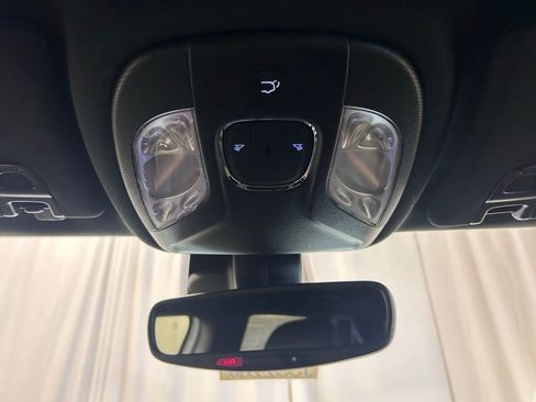 New 2026 Jeep Compass Limited AWD/4WD image 17