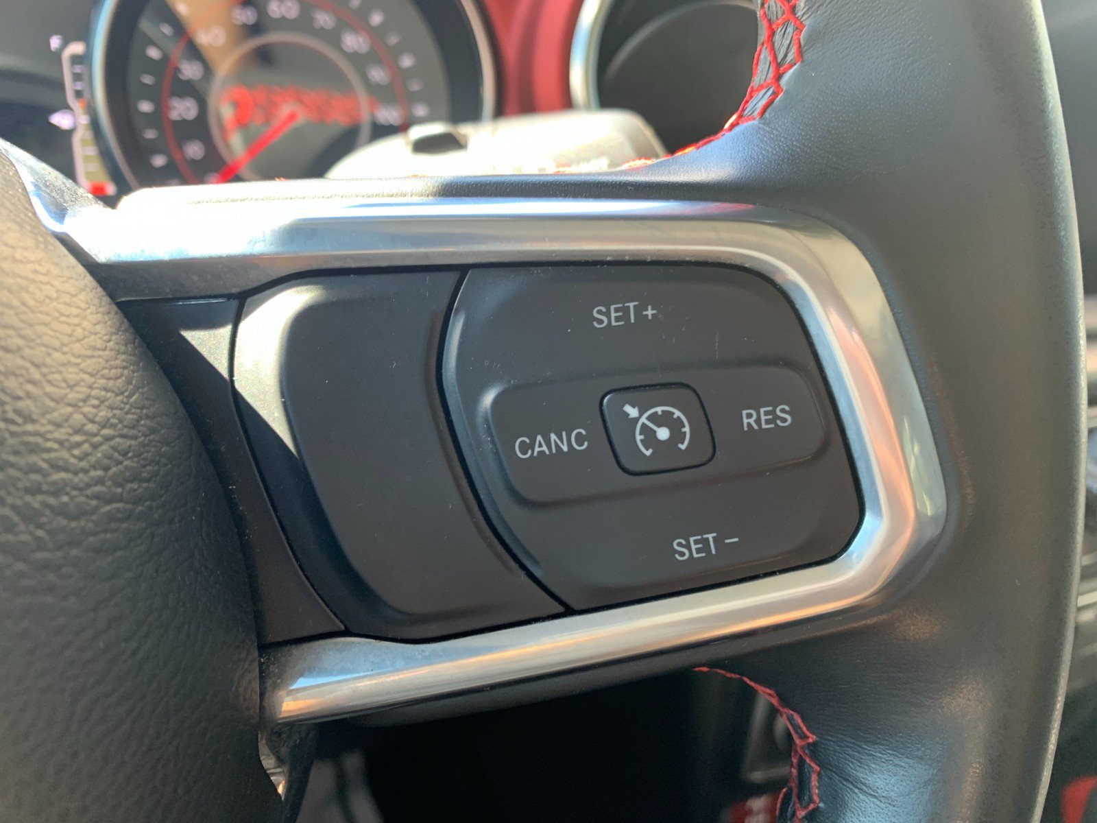 Used 2022 Jeep Wrangler Unlimited Rubicon AWD/4WD image 16