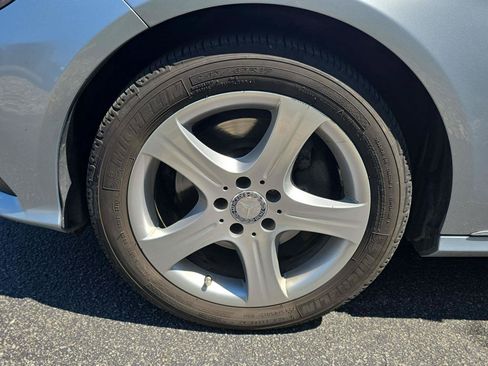 Used 2015 Mercedes-Benz E 350 Sedan image 5