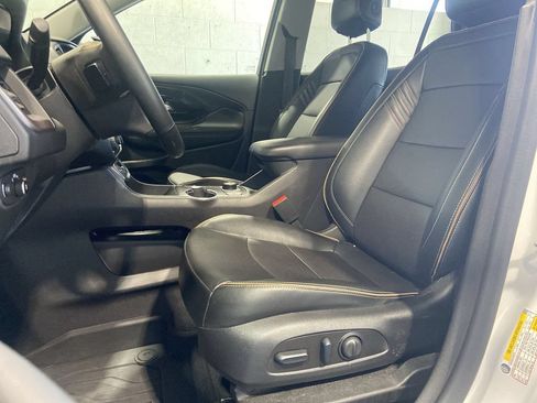 Certified 2024 GMC Terrain AT4 AWD/4WD image 19