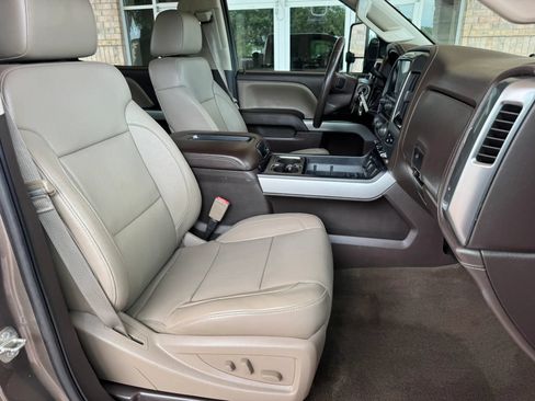 Used 2015 Chevrolet Silverado 2500 LTZ w/ LTZ Plus Package AWD/4WD image 27