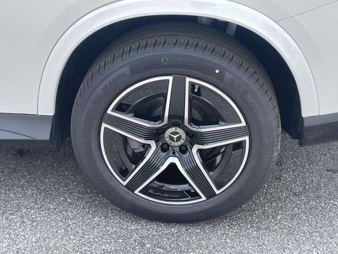 New 2026 Mercedes-Benz GLC 300 4MATIC image 16
