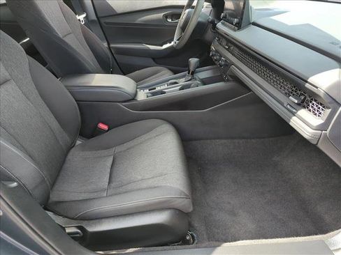 Certified 2023 Honda Accord EX image 20