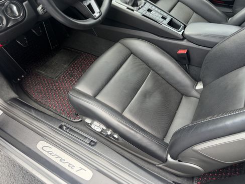 Certified 2018 Porsche 911 Carrera T RWD image 14