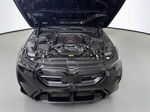 New 2027 BMW M5 Touring AWD/4WD image 32