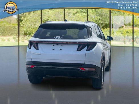 Used 2022 Hyundai Tucson SEL FWD image 5
