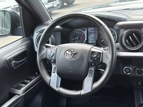 Certified 2023 Toyota Tacoma TRD Sport w/ TRD Premium Sport Package AWD/4WD image 22