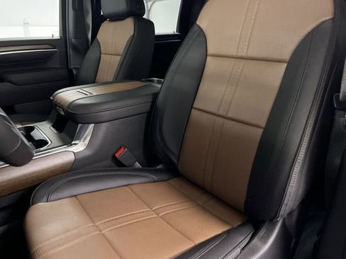 New 2025 Chevrolet Silverado 2500 High Country w/ Technology Package AWD/4WD image 20