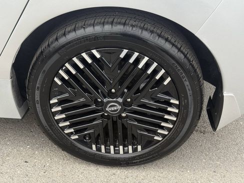 Used 2024 Nissan Leaf SV Plus FWD image 37