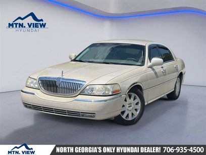 Used 2003 Lincoln Town Car Cartier