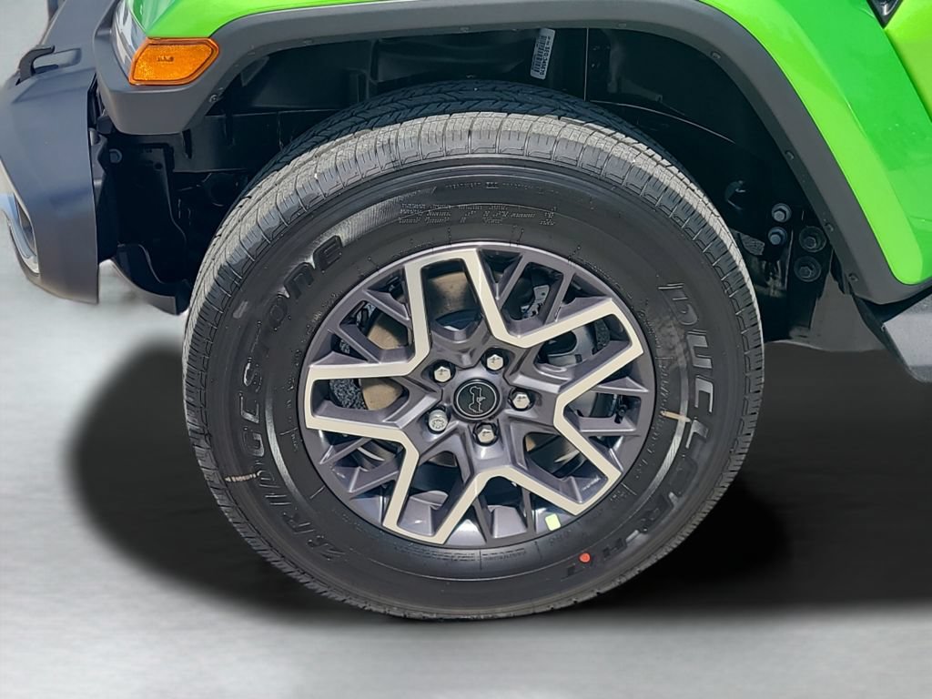 New 2026 Jeep Wrangler Unlimited Sahara AWD/4WD image 25