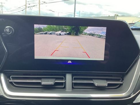 Used 2024 Chevrolet Trax ACTIV w/ Driver Confidence Package FWD image 20