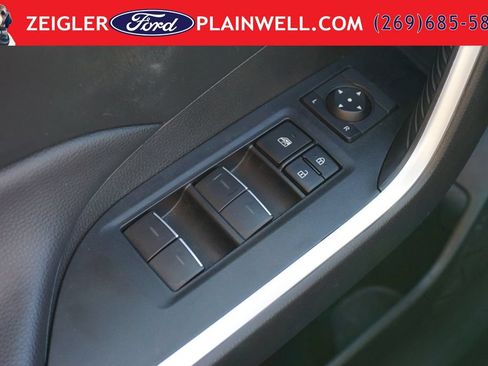 Used 2024 Toyota RAV4 XLE w/ Convenience Package AWD/4WD image 31