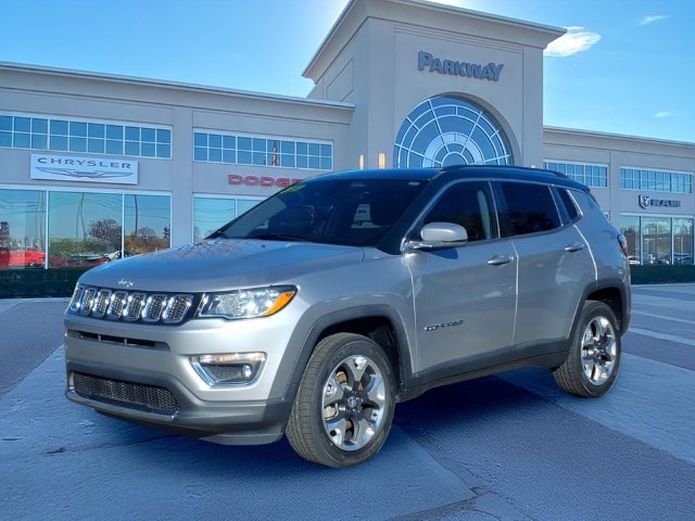 Certified 2019 Jeep Compass Limited w/ Safety & Security Group AWD/4WD image 1