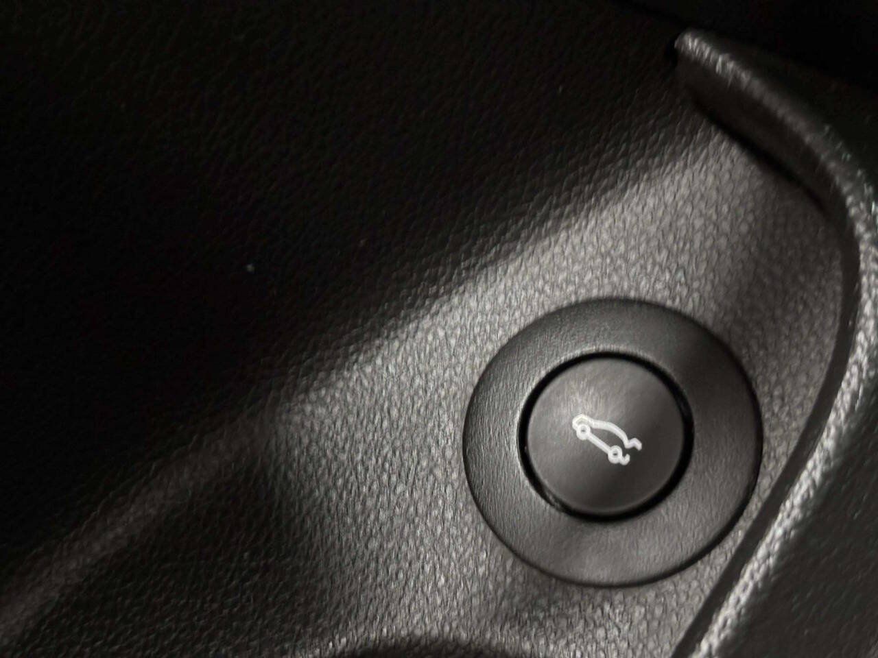 Used 2015 Buick Regal Premium w/ Experience Buick Package AWD/4WD image 35