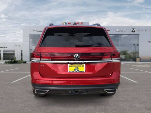 Used 2024 Volkswagen Atlas SE FWD image 4
