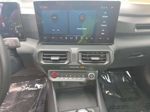 Used 2025 Ford Mustang GT RWD image 13