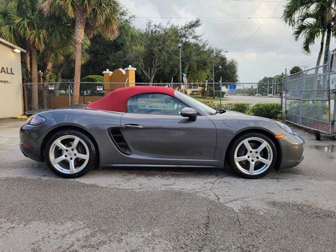 Used 2023 Porsche 718 Boxster image 5