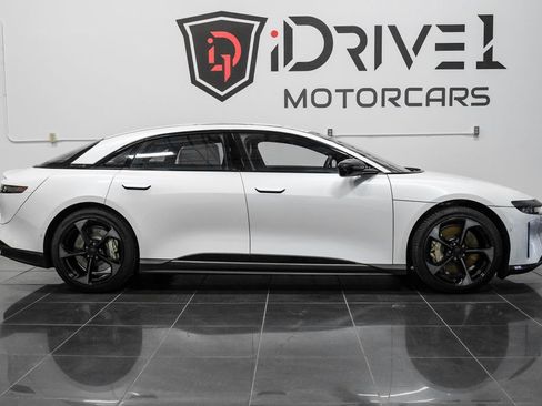 Used 2024 Lucid Air Touring AWD/4WD image 10