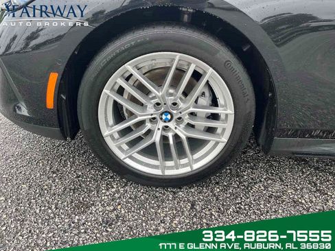 Used 2024 BMW 530i w/ Premium Package image 34