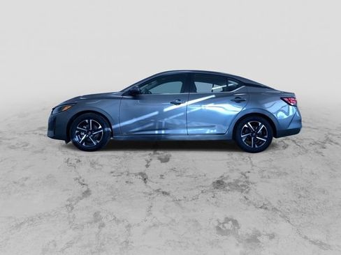 Used 2024 Nissan Sentra SV image 7