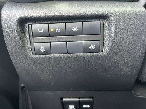 Used 2024 Nissan Versa S w/ S Plus Package image 16