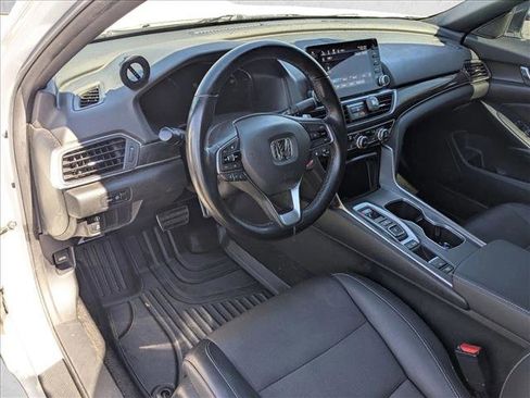 Used 2021 Honda Accord Sport image 9