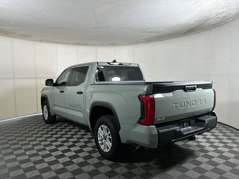 Used 2025 Toyota Tundra SR5 w/ SR5 Convenience Package AWD/4WD image 5