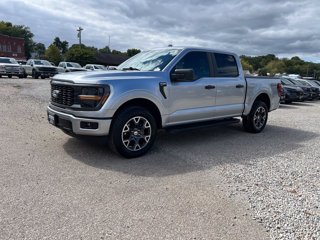 Used 2024 Ford F150 STX AWD/4WD image 4