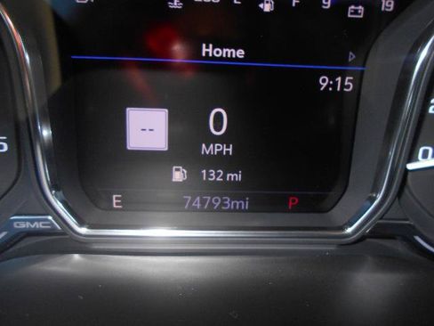 Used 2022 GMC Sierra 3500 Denali w/ Denali Ultimate Package AWD/4WD image 17