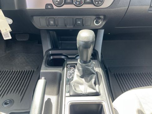 Used 2021 Toyota Tacoma SR w/ SR Convenience Package RWD image 24